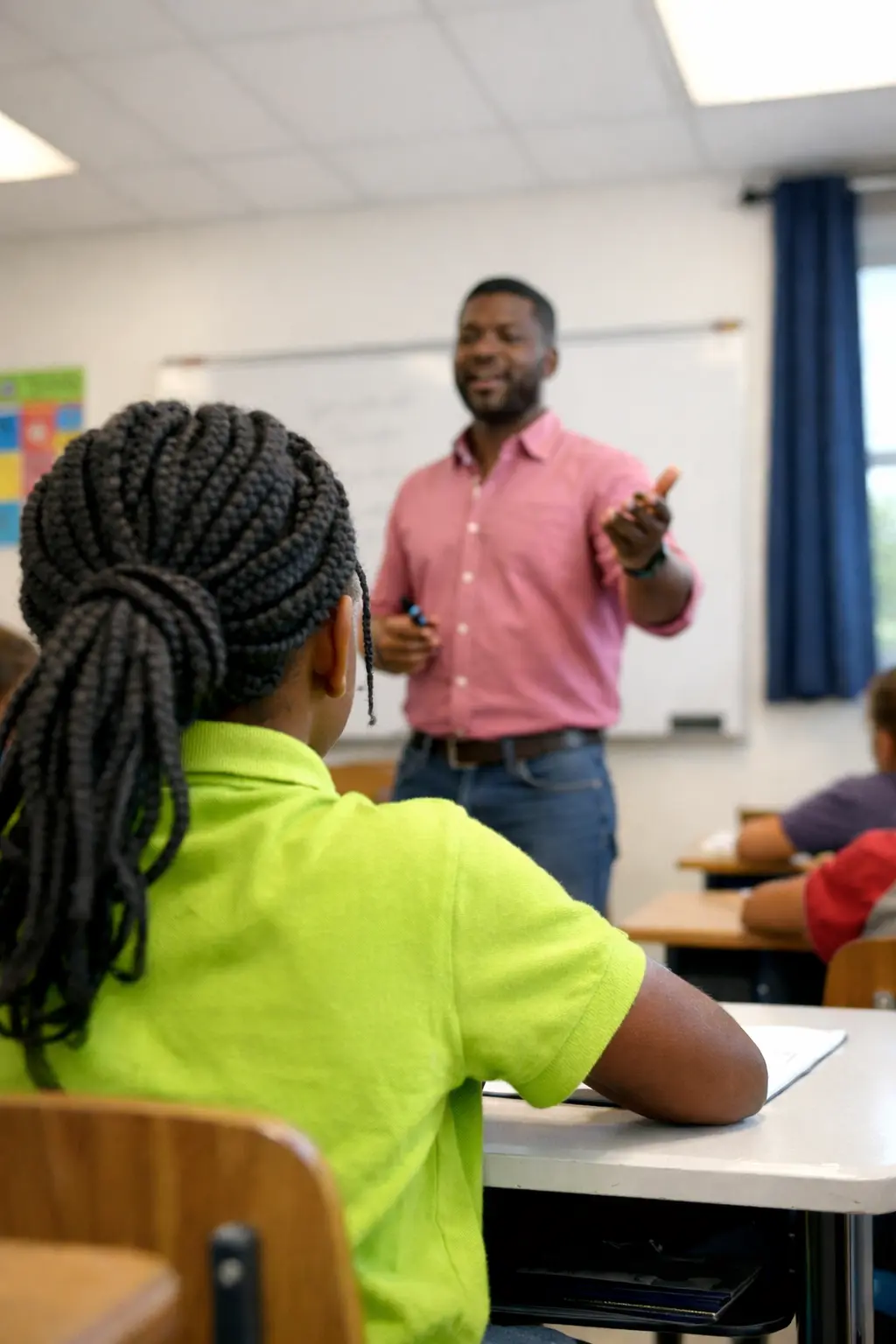 Enseignants accompagnant des élèves